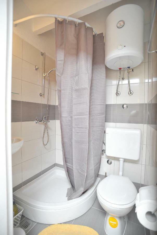 Apartments Sonia & Ana Trogir Exterior photo